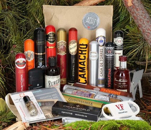 CIGARWORLD Advent Calendar Zigarrenzubehör der Serie CIGARWORLD Advent Calendar