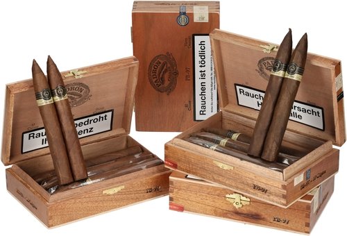 Zigarren der Serie Padron Black