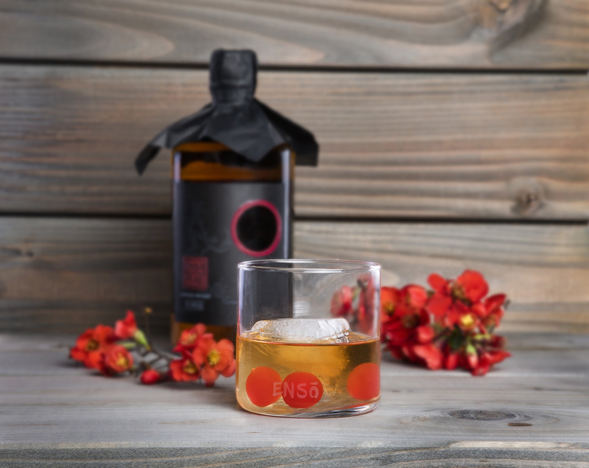 Enso Japanese Whisky Set (0,7l / 40% vol.) Stimmungsbild