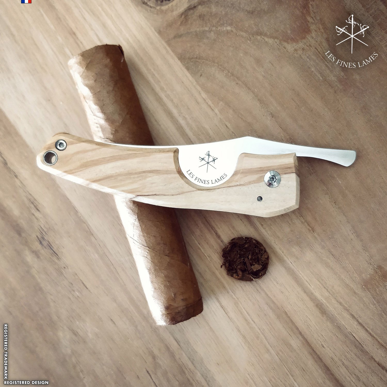 Les Fines Lames Le Petit Zigarrenmesser wood olive Stimmungsbild 3