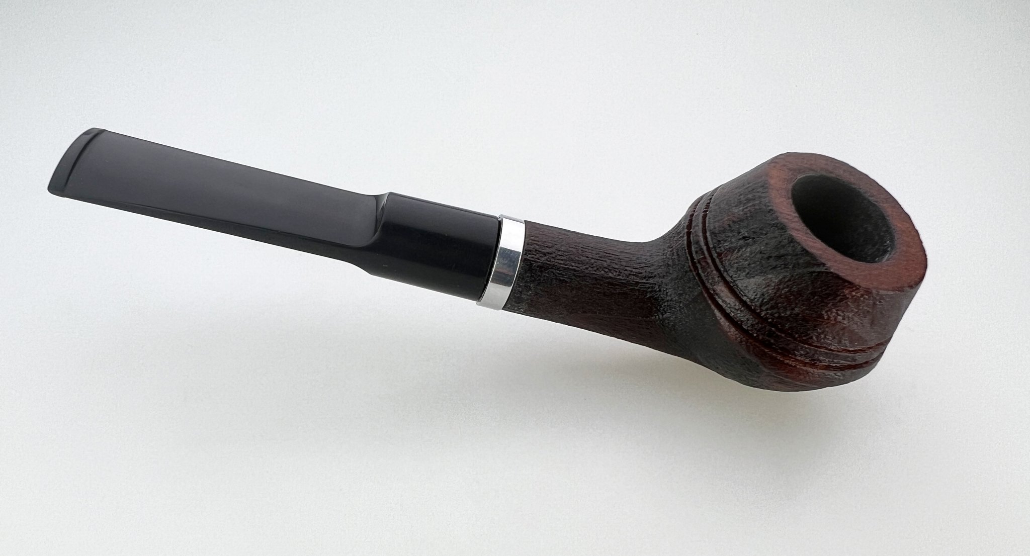 Anton Pipes Ahorn (Maple) Pfeifen Bull Cap Brown sandblast