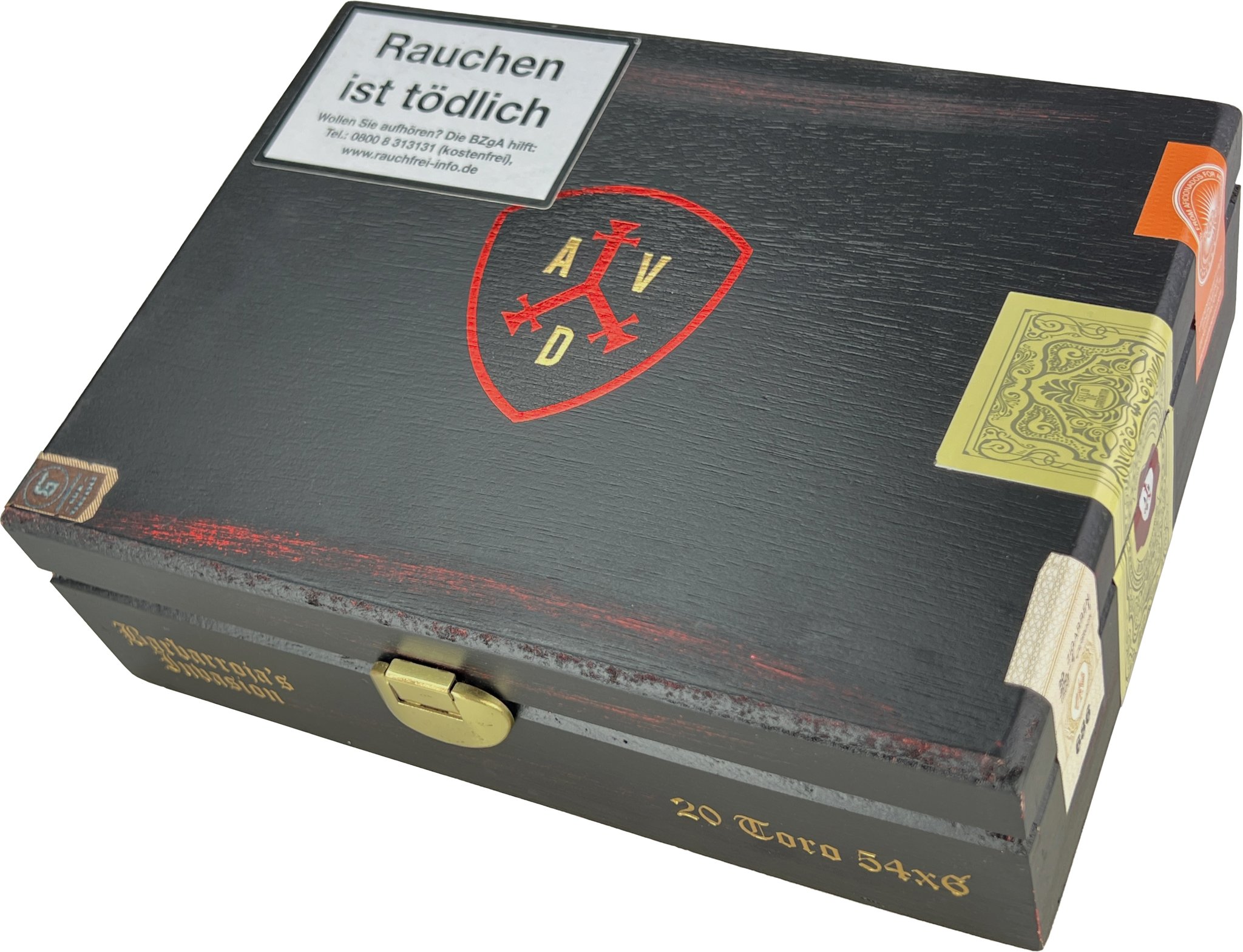 ADV Cigars & McKay Barbarroja's Invasion Toro Kiste offen