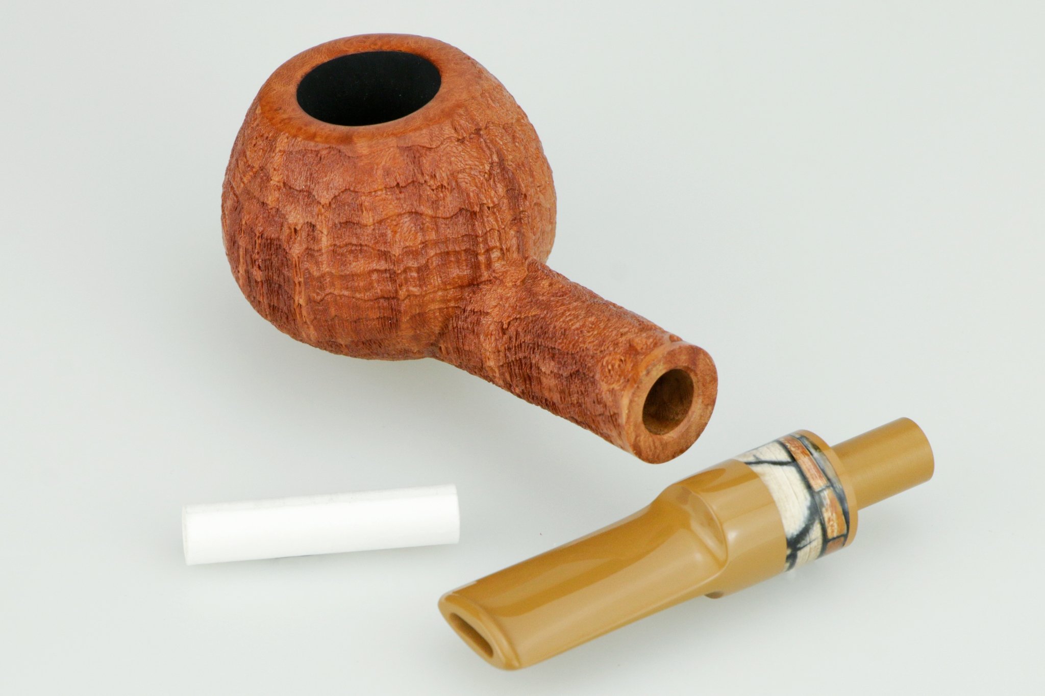 Sabina_Pipes_Sandblasted_Natura_Apple_with_Mommoth_Tusk_05