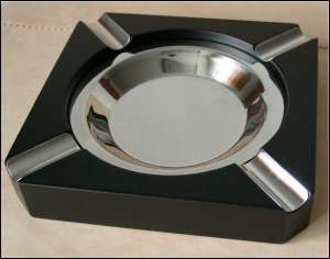 Guy Janot Ascher Holz 4er Ascher eckig schwarz (7107)