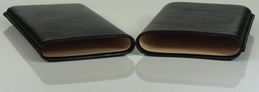 Martin Wess Premium Lederetui - Vachetta Black Panatella Vachetta (503-13) geöffnet