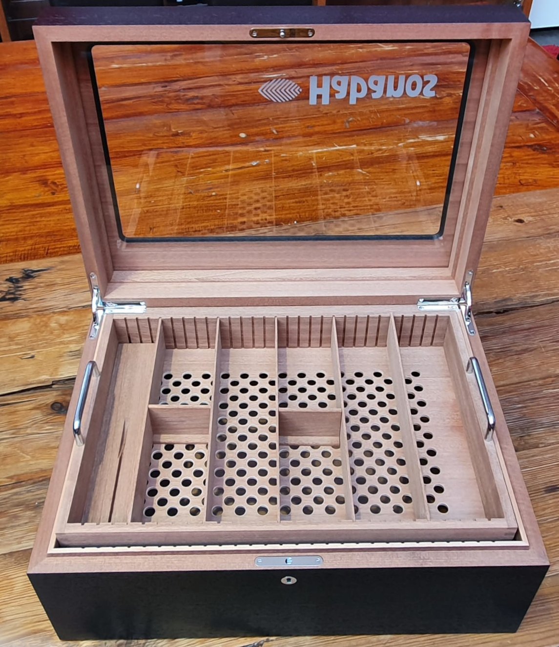 Habanos Markenhumidor Gastrohumidor 2019 Seidenschwarz (6396930) offen